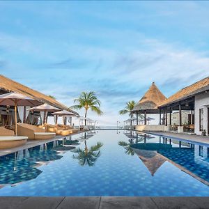 Lembongan Beach Club & Resort